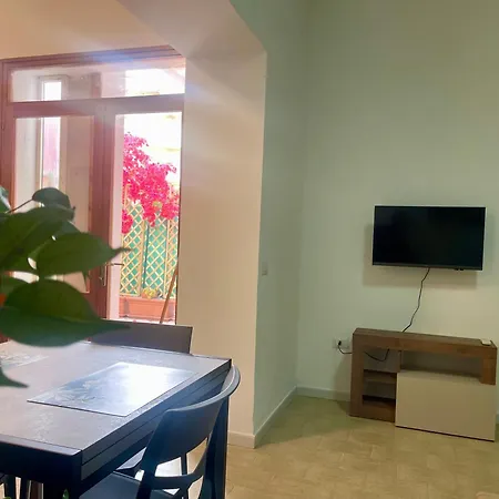 Le Calle Homes Διαμέρισμα *